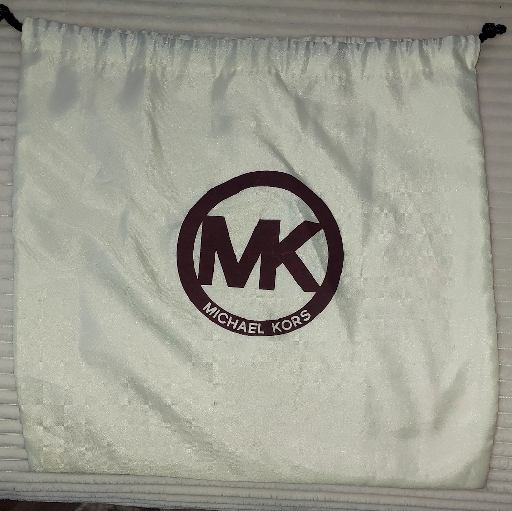 Michael Kors White Drawstring Dust Bag with Maroon Logo